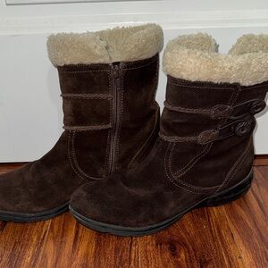 Clarks Brown Suede Women's Boots with Cream Lining